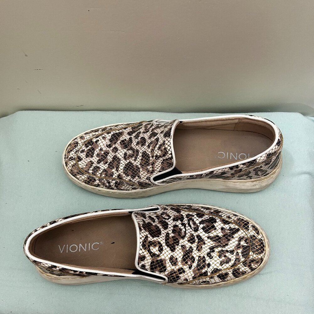 Vionic Dinora Leopard Snakeskin Slip-On Platform Womens Size 8 Sneakers
